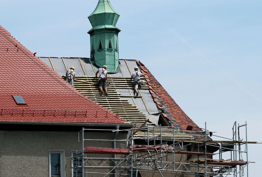 Signs it is Time for Roof Replacement in Overland Park, KS
