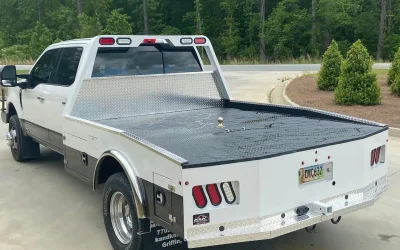 Upgrade your truck versatility with a gooseneck service bed for heavy-duty hauling